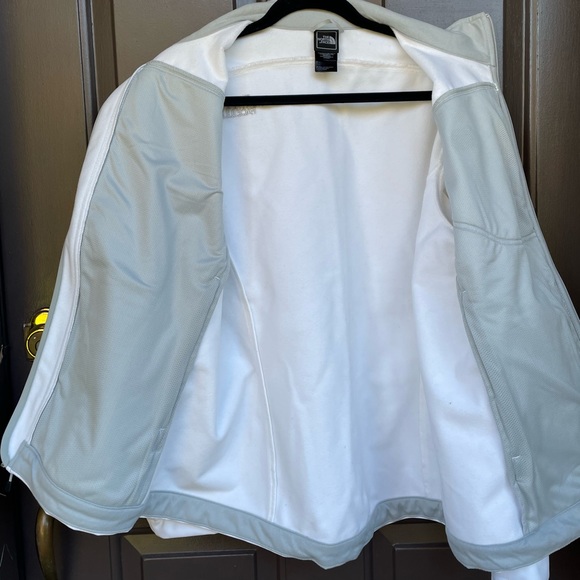 North Face Women’s Apex Bionic Jacket - Picture 7 of 9